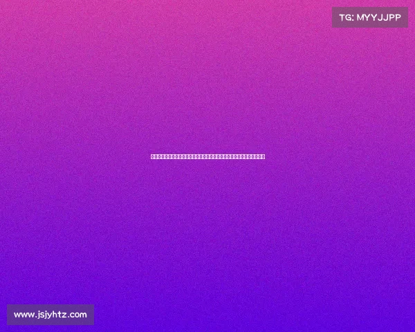 冰球比赛、冰球场上激烈角逐正酣速度与力量碰撞每一秒悬念迭起热血沸腾